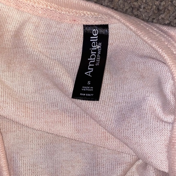 Pajama Set - Picture 2 of 4